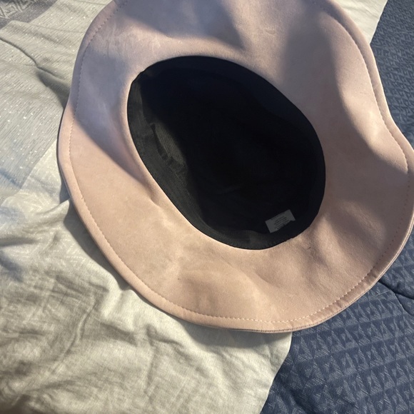 Fedora hat. - Picture 6 of 10